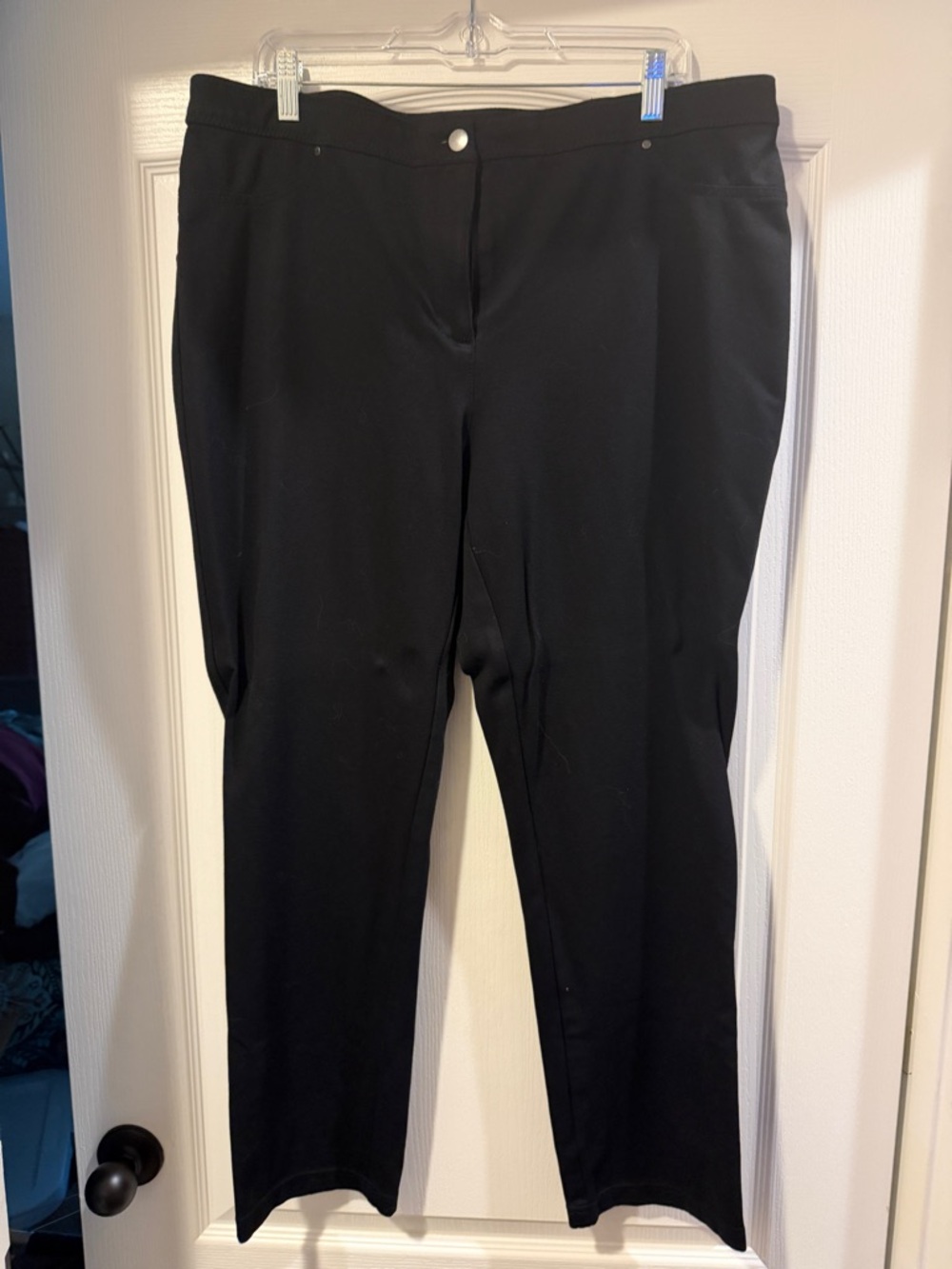 Chico's Black Straight-Leg Ponte Pants
